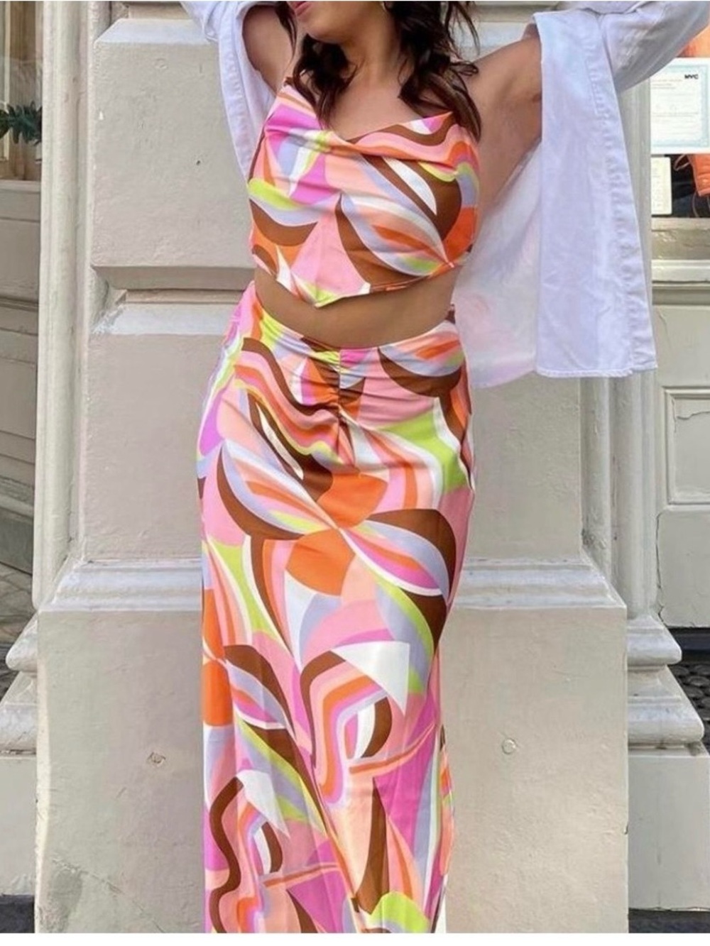 Princess Polly matching set size 8
Maxi skirt and tank